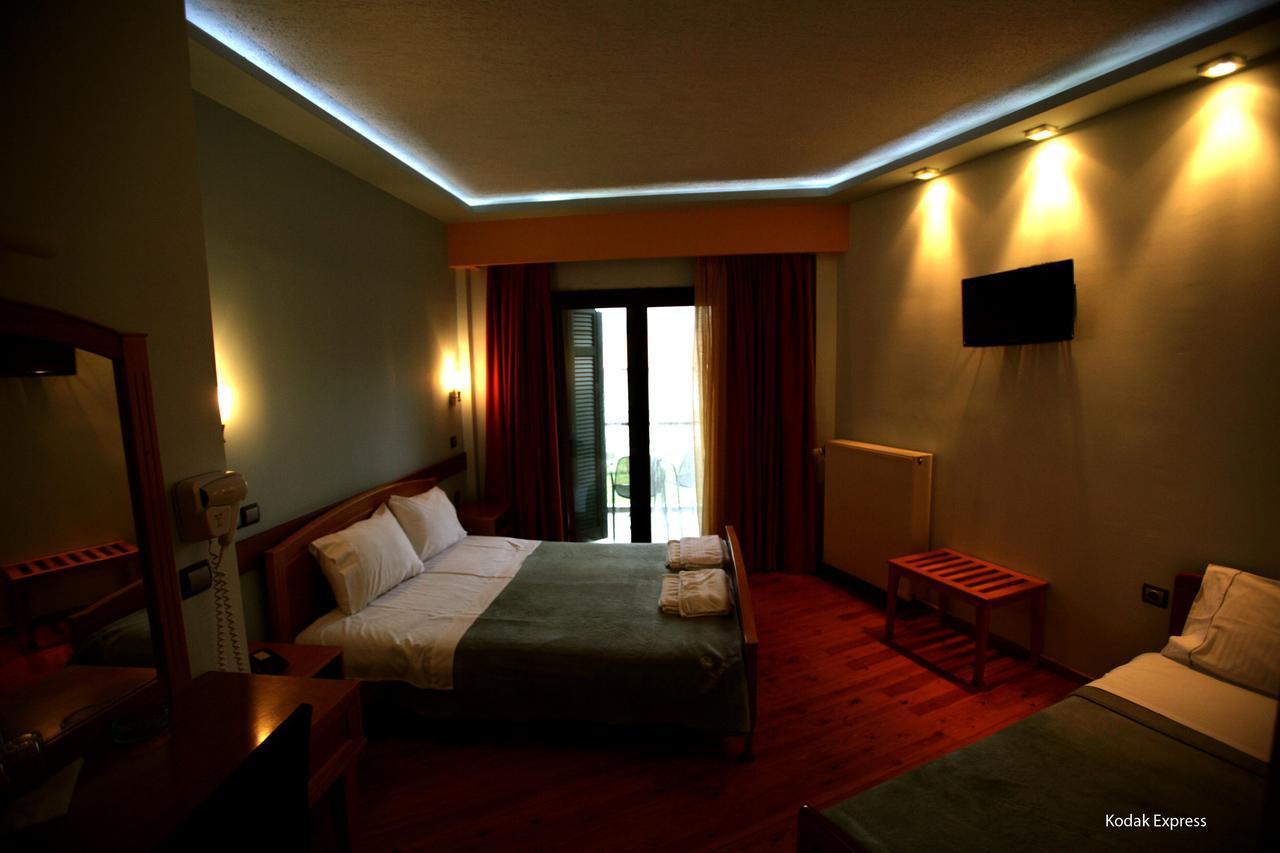 Elikonio Hotel Ajía Ána Kültér fotó