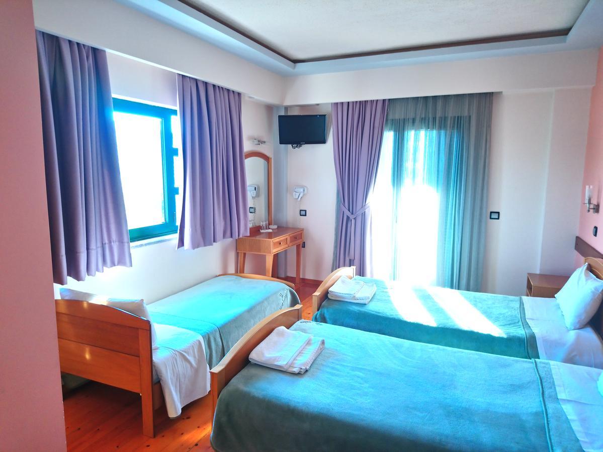 Elikonio Hotel Ajía Ána Kültér fotó